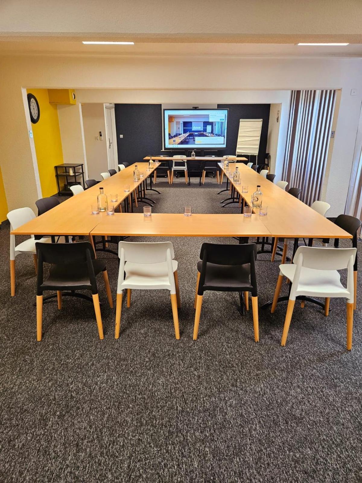 Hôtel Ariane Toulouse Extérieur photo